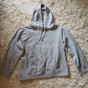 Grey sweatshirt